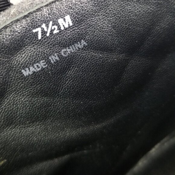 Platform stiletto ankle booties size 7.5 gray quilted - Picture 9 of 12